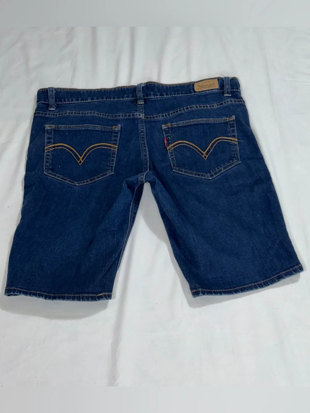 Levi's Denim Bermuda Shorts Juniors 9 Dark Wash Knee Length Classic Blue P74